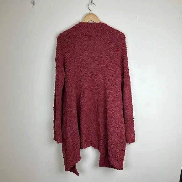 Listicle Woman’s Medium Long Open Fluffy Cardigan Red Oversized - Picture 5 of 5